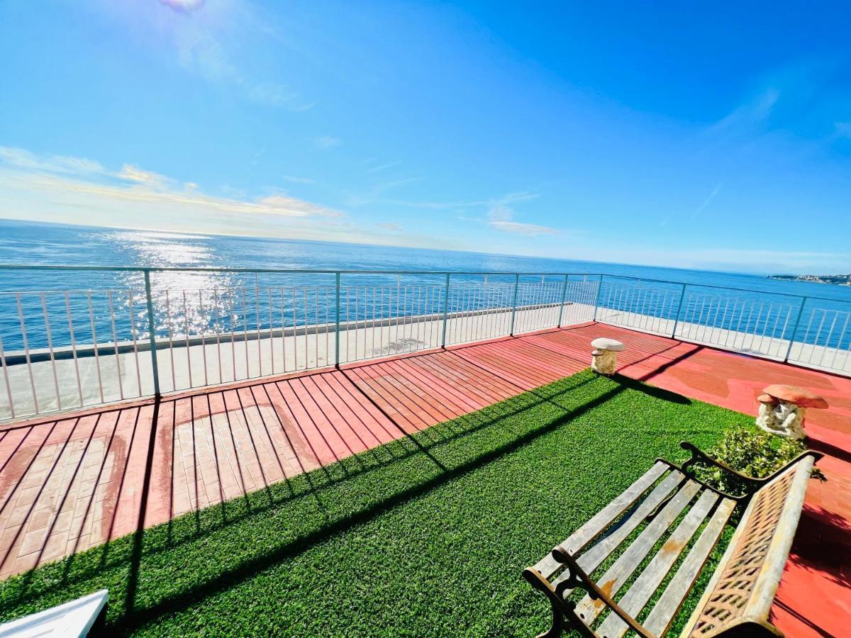 Suite Sunset 18 - Fronte Mare Sanremo Exterior photo